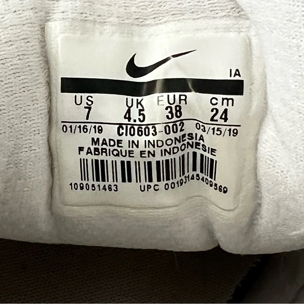 Nike Air‎ Heights White Blue Platinum Tint Trainers Cl0603 002 - Women’s Size 7